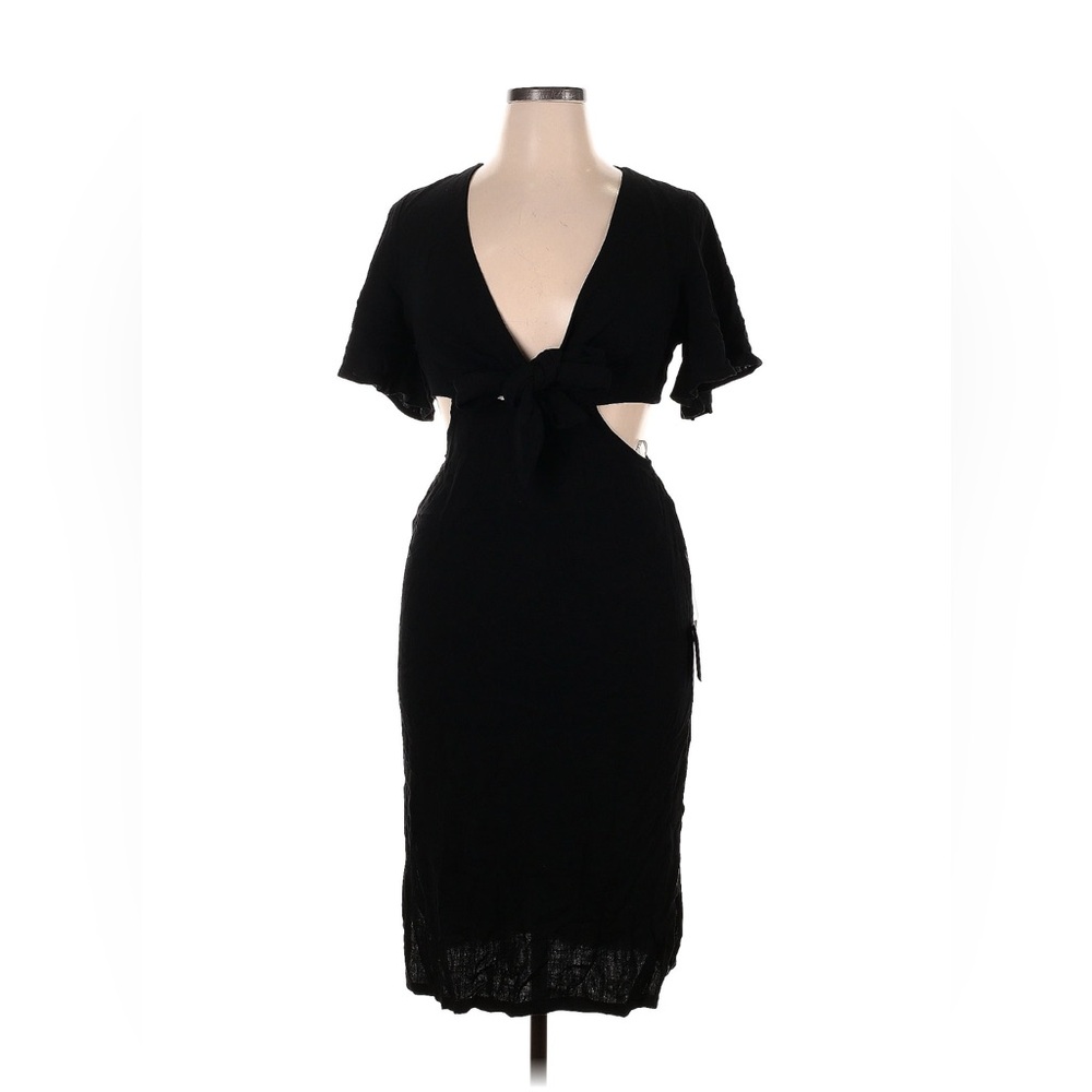 NWT Black Lulu dress